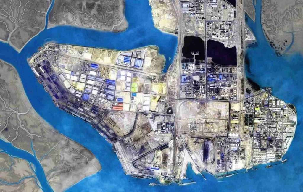 حمل بار از بندر امام به عمان
