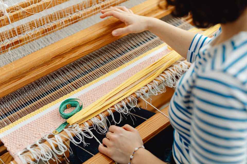 واردات دستگاه بافندگی از چین به ایران